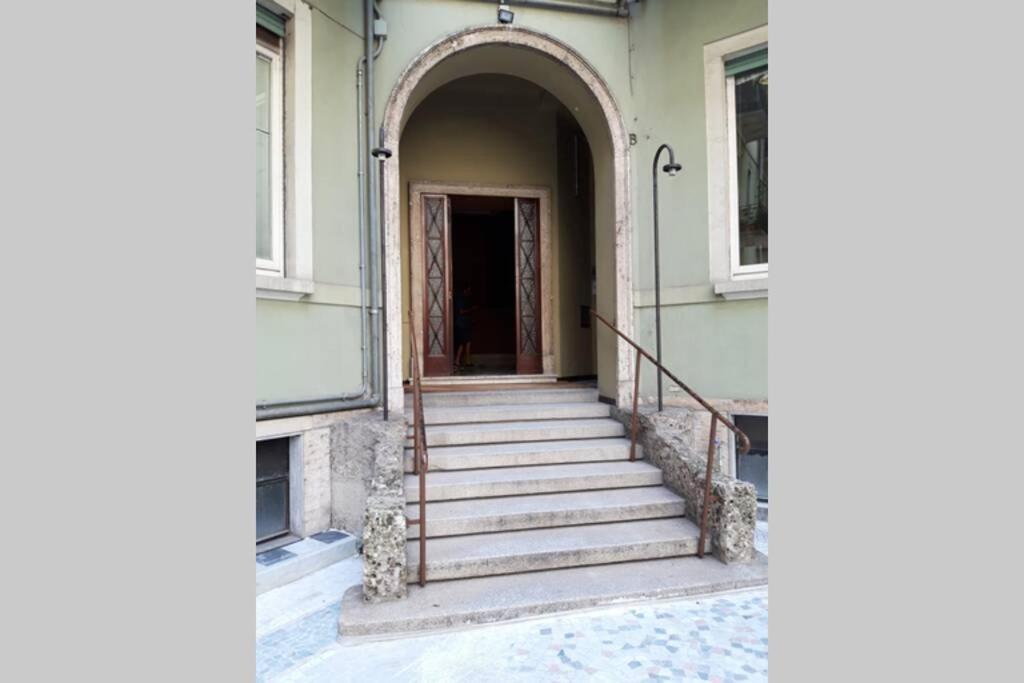 Casadianna Appartement Milaan Buitenkant foto